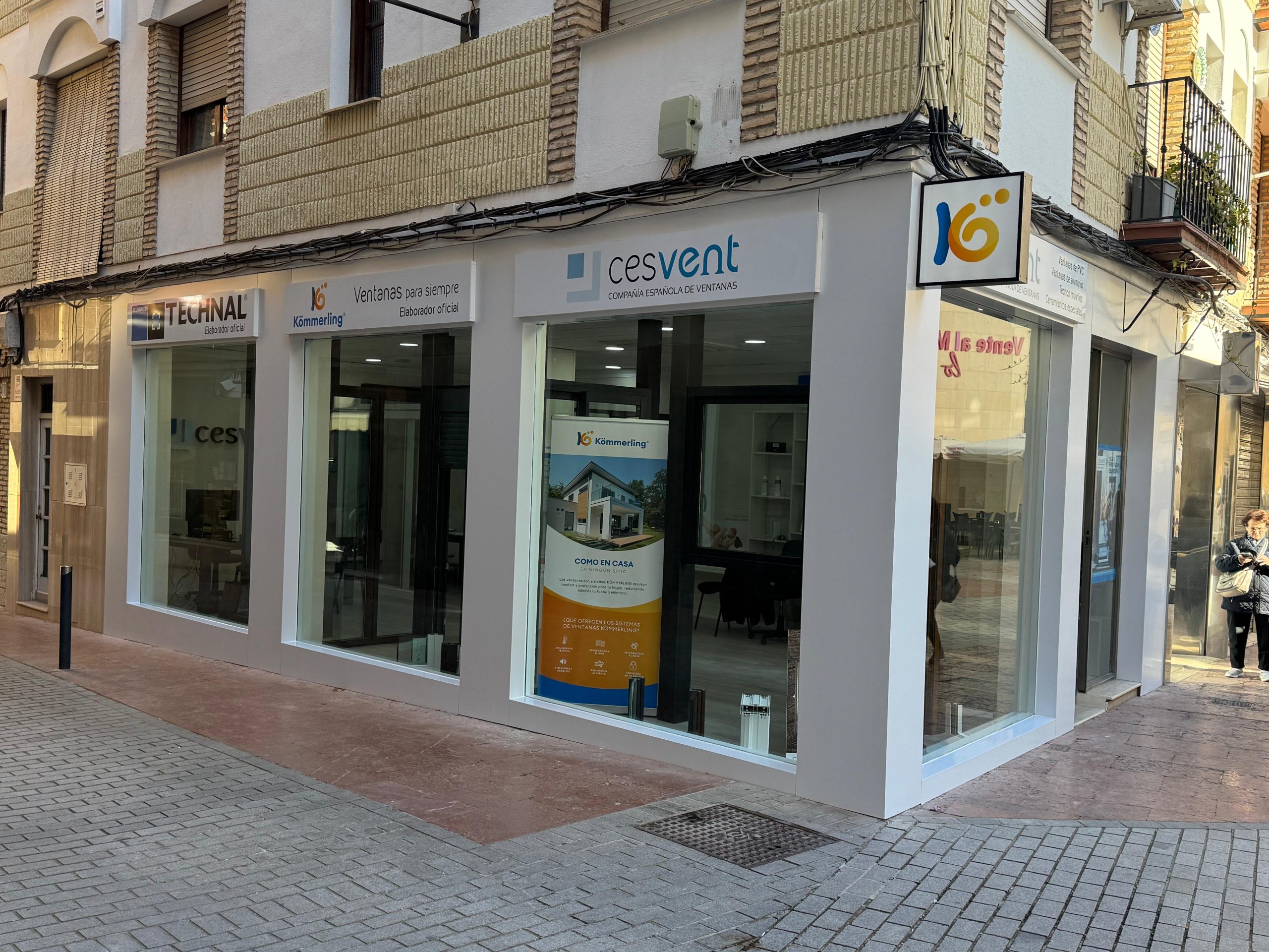 fachada-tienda-lucena-cesventpvc